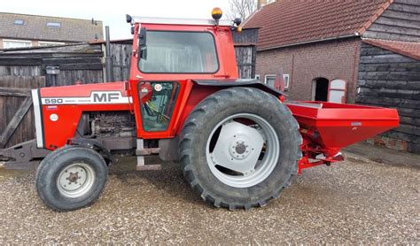 massey ferguson 590 tekniset tiedot.
